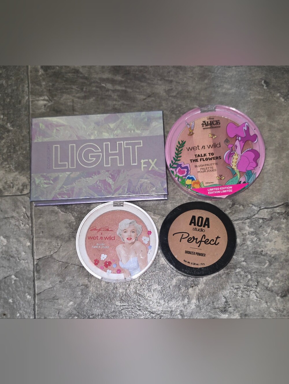 Makeup Bundle- Highlighter Palette, Blush & Bronzer
